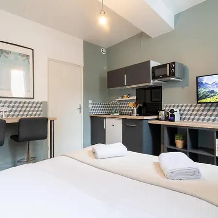 Apartment Hypercentre - And Equipped Studio! *