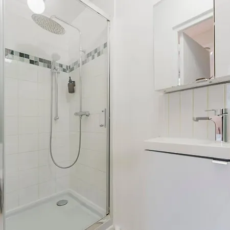 Hypercentre - And Equipped Studio! * Lille